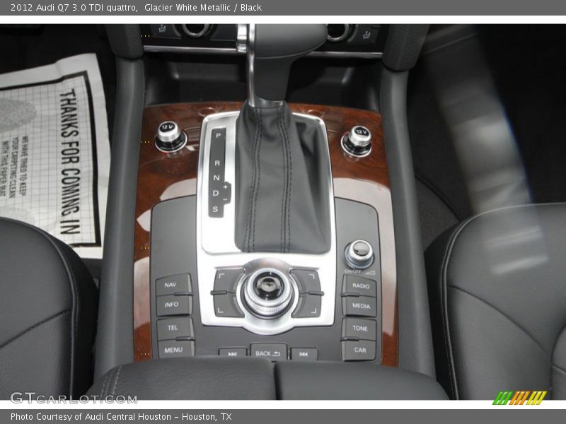 Glacier White Metallic / Black 2012 Audi Q7 3.0 TDI quattro