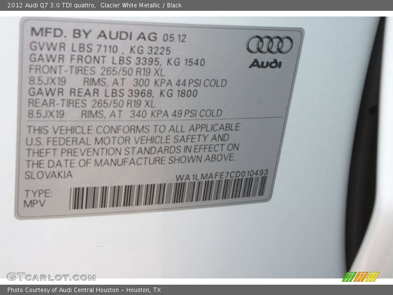 Glacier White Metallic / Black 2012 Audi Q7 3.0 TDI quattro