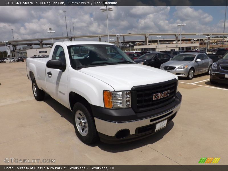 Front 3/4 View of 2013 Sierra 1500 Regular Cab