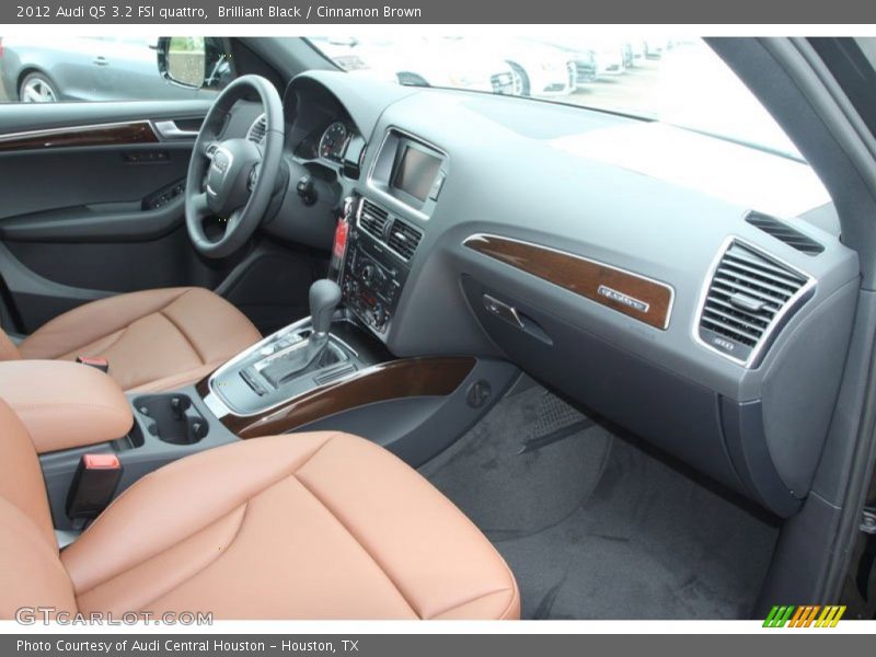 Brilliant Black / Cinnamon Brown 2012 Audi Q5 3.2 FSI quattro