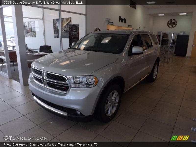 Bright Silver Metallic / Black 2013 Dodge Durango SXT