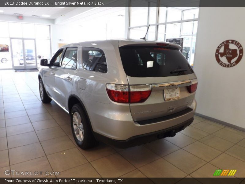 Bright Silver Metallic / Black 2013 Dodge Durango SXT