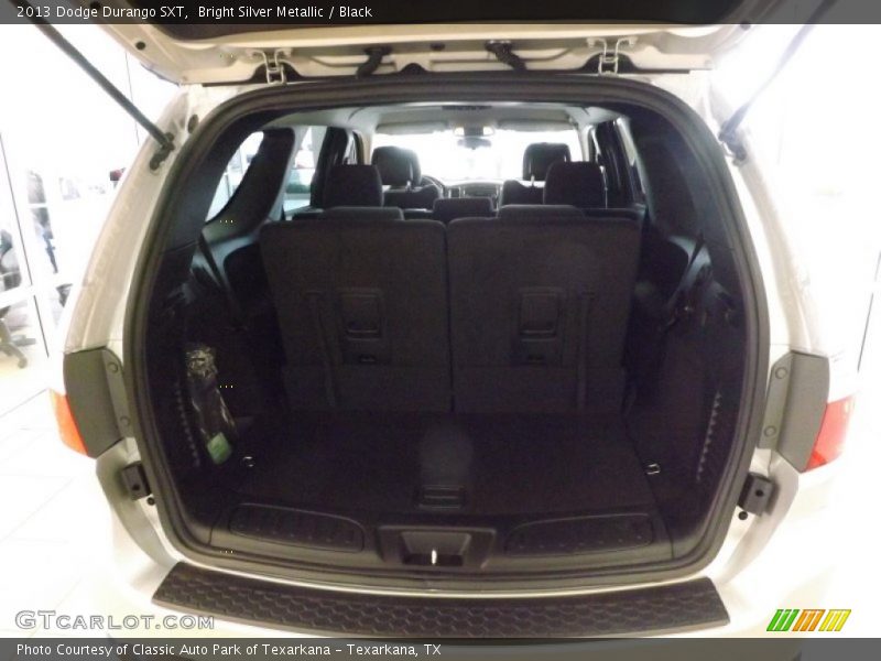 Bright Silver Metallic / Black 2013 Dodge Durango SXT