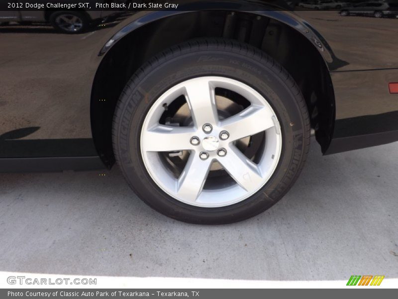 Pitch Black / Dark Slate Gray 2012 Dodge Challenger SXT