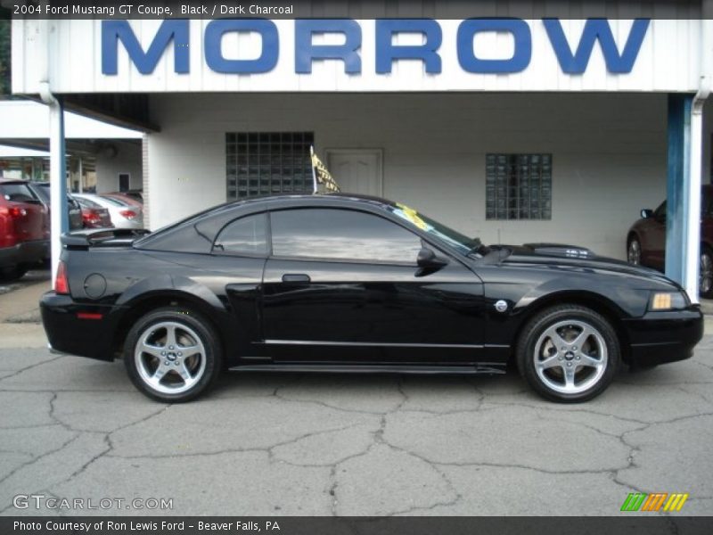 Black / Dark Charcoal 2004 Ford Mustang GT Coupe