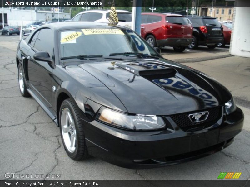 Front 3/4 View of 2004 Mustang GT Coupe