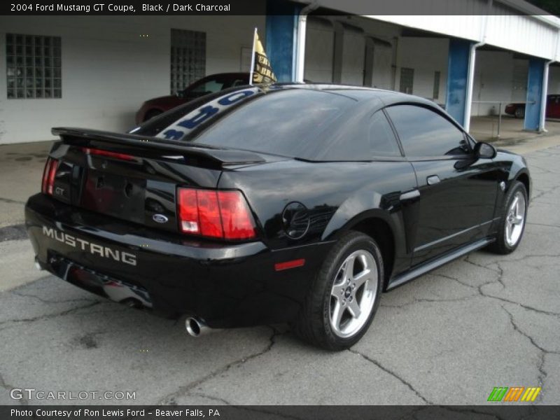 Black / Dark Charcoal 2004 Ford Mustang GT Coupe