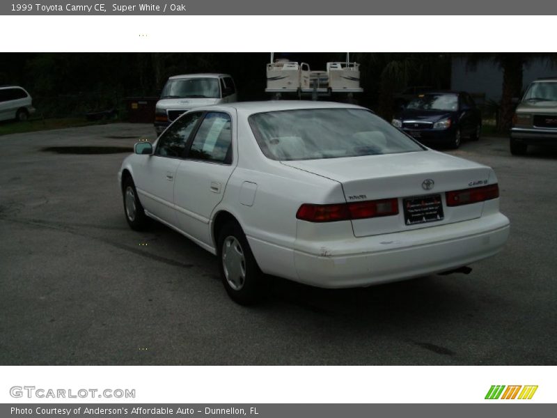 Super White / Oak 1999 Toyota Camry CE