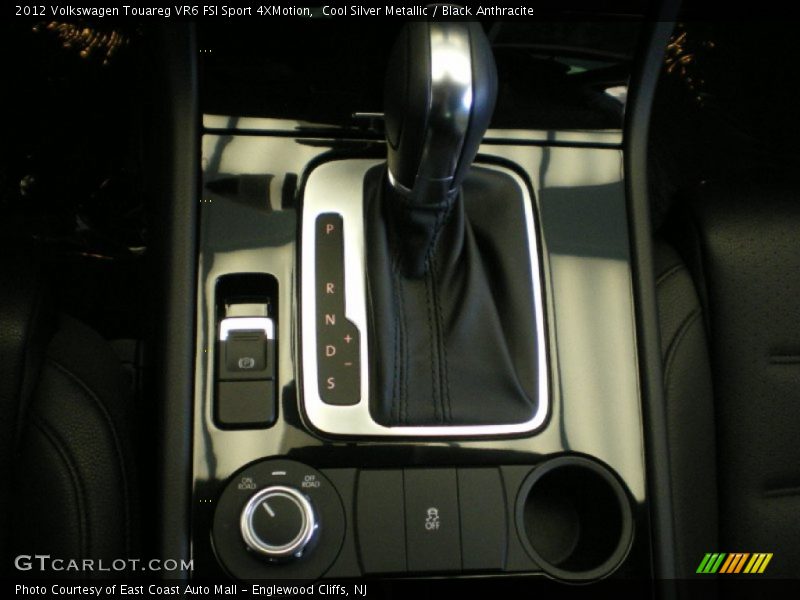 Cool Silver Metallic / Black Anthracite 2012 Volkswagen Touareg VR6 FSI Sport 4XMotion