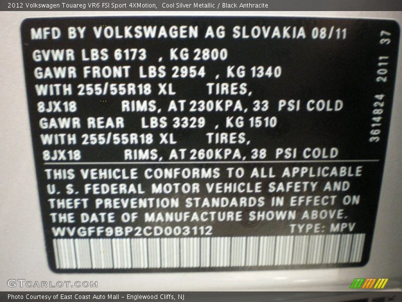 Cool Silver Metallic / Black Anthracite 2012 Volkswagen Touareg VR6 FSI Sport 4XMotion