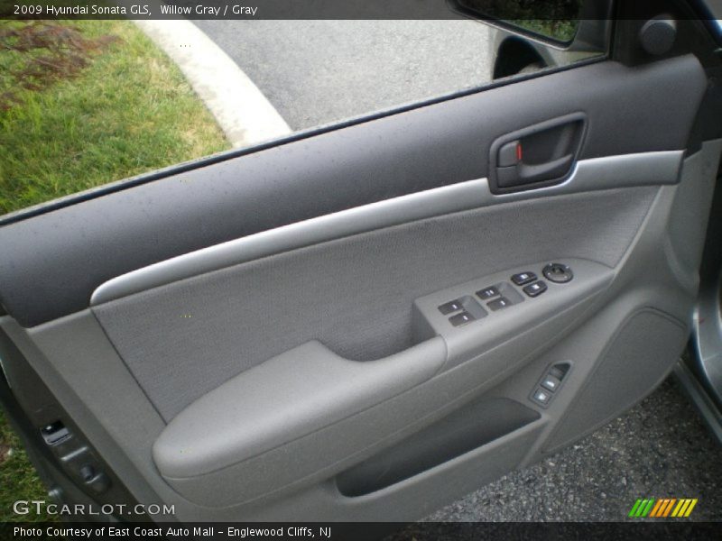 Willow Gray / Gray 2009 Hyundai Sonata GLS
