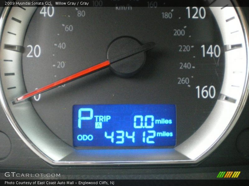 Willow Gray / Gray 2009 Hyundai Sonata GLS