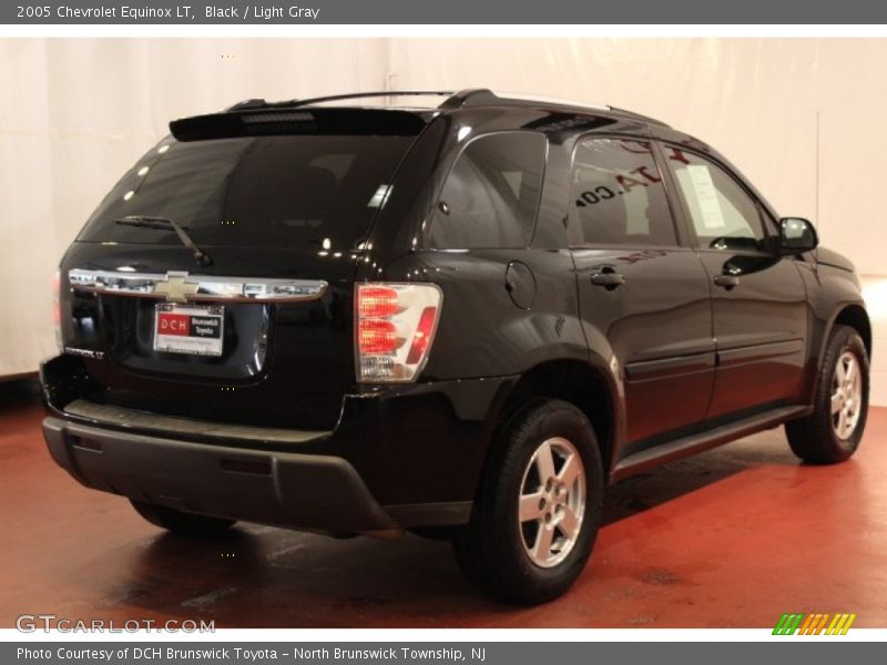 Black / Light Gray 2005 Chevrolet Equinox LT