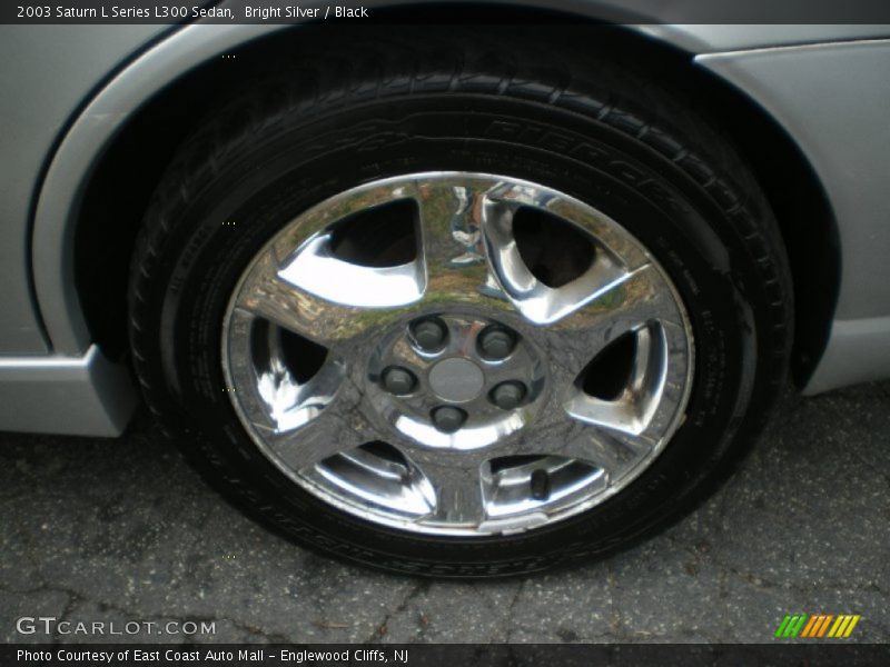 Bright Silver / Black 2003 Saturn L Series L300 Sedan