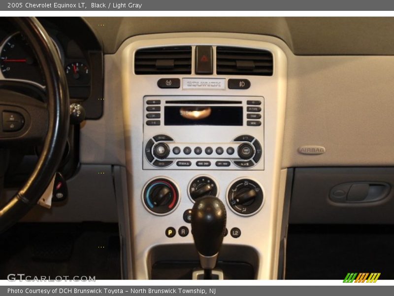 Black / Light Gray 2005 Chevrolet Equinox LT