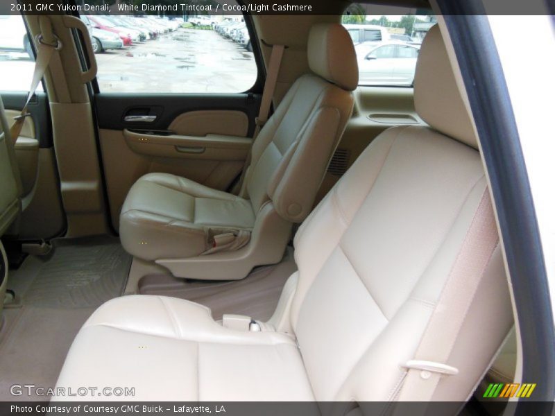 White Diamond Tintcoat / Cocoa/Light Cashmere 2011 GMC Yukon Denali