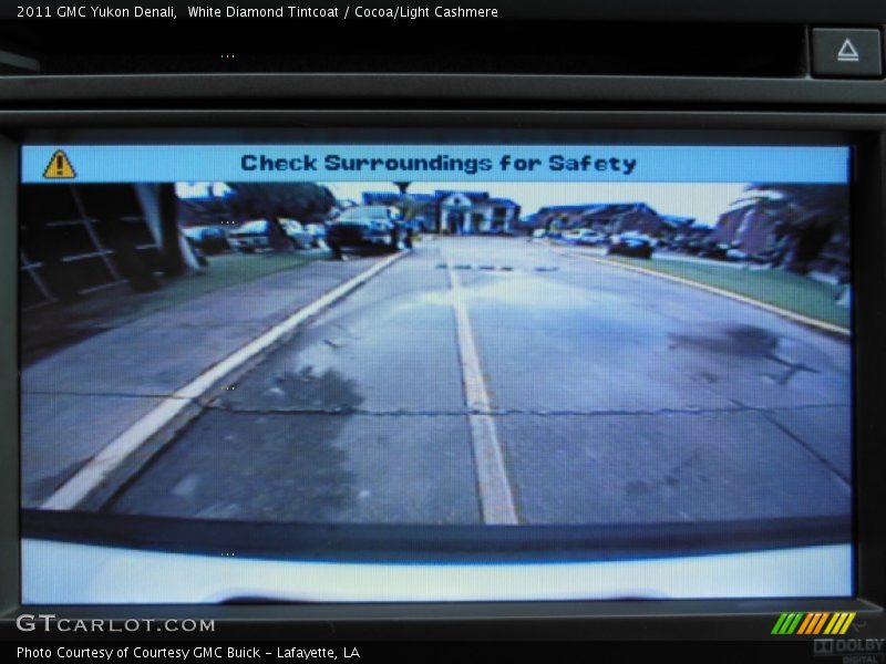 White Diamond Tintcoat / Cocoa/Light Cashmere 2011 GMC Yukon Denali