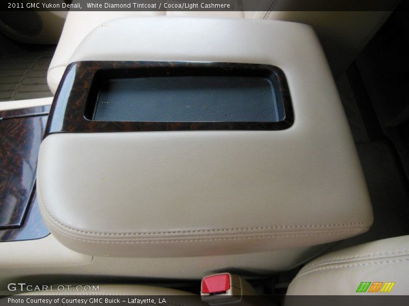 White Diamond Tintcoat / Cocoa/Light Cashmere 2011 GMC Yukon Denali