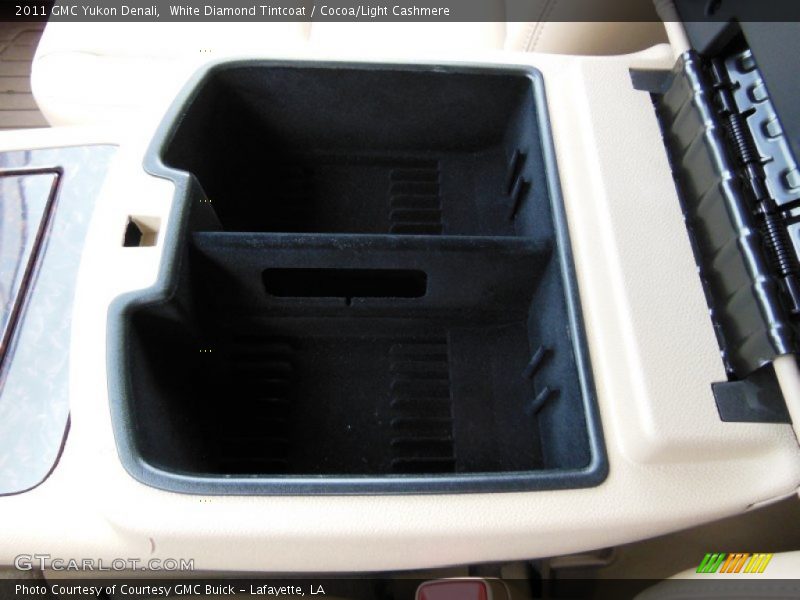 White Diamond Tintcoat / Cocoa/Light Cashmere 2011 GMC Yukon Denali