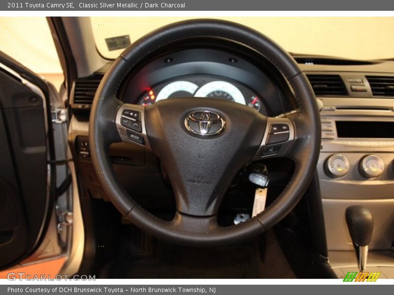 Classic Silver Metallic / Dark Charcoal 2011 Toyota Camry SE