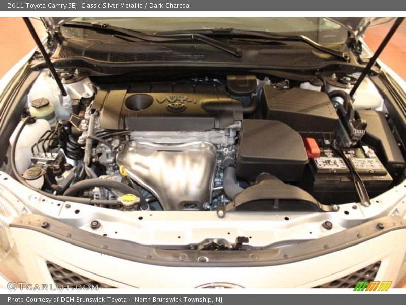 Classic Silver Metallic / Dark Charcoal 2011 Toyota Camry SE