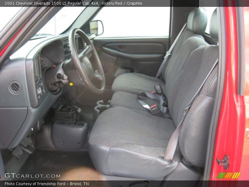 Front Seat of 2001 Silverado 1500 LS Regular Cab 4x4