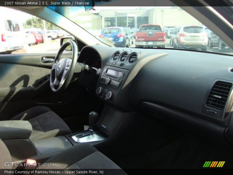 Super Black / Charcoal 2007 Nissan Altima 2.5 S
