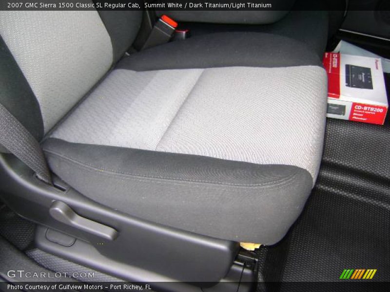 Summit White / Dark Titanium/Light Titanium 2007 GMC Sierra 1500 Classic SL Regular Cab