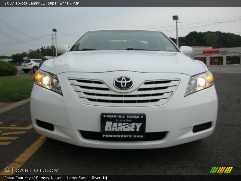 Super White / Ash 2007 Toyota Camry LE