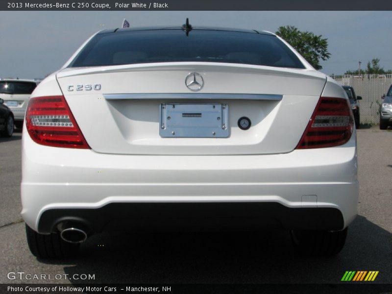 Polar White / Black 2013 Mercedes-Benz C 250 Coupe