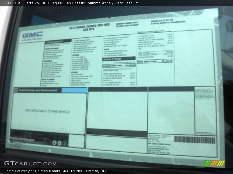 Summit White / Dark Titanium 2013 GMC Sierra 2500HD Regular Cab Chassis