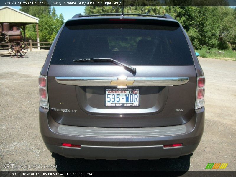 Granite Gray Metallic / Light Gray 2007 Chevrolet Equinox LT AWD