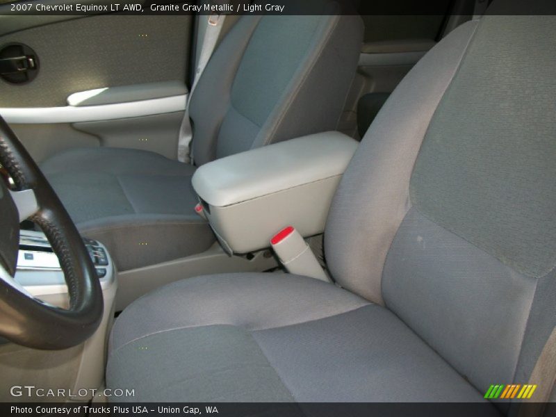 Granite Gray Metallic / Light Gray 2007 Chevrolet Equinox LT AWD