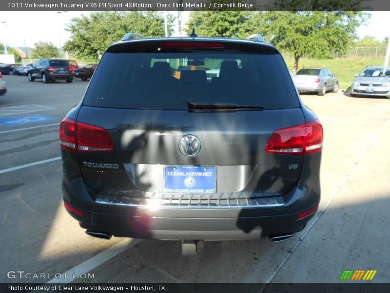 Dark Flint Metallic / Cornsilk Beige 2013 Volkswagen Touareg VR6 FSI Sport 4XMotion