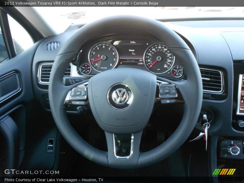  2013 Touareg VR6 FSI Sport 4XMotion Steering Wheel