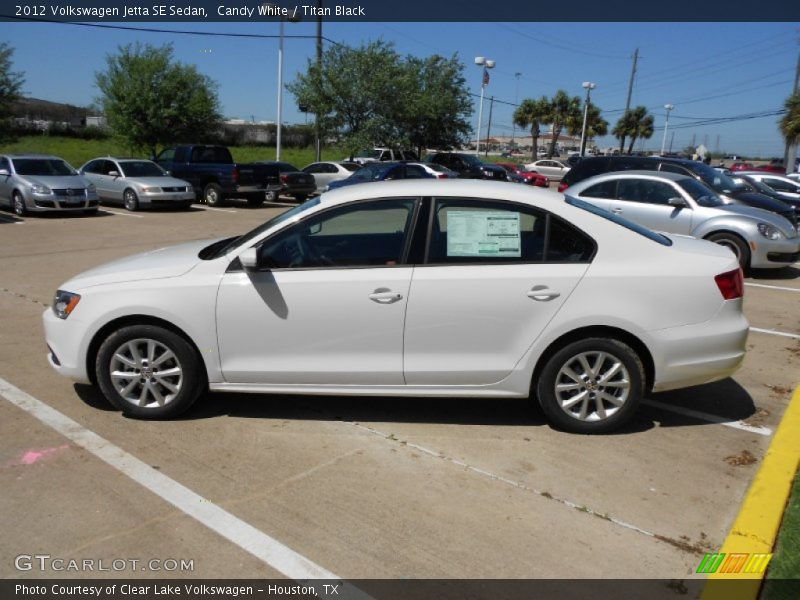 Candy White / Titan Black 2012 Volkswagen Jetta SE Sedan