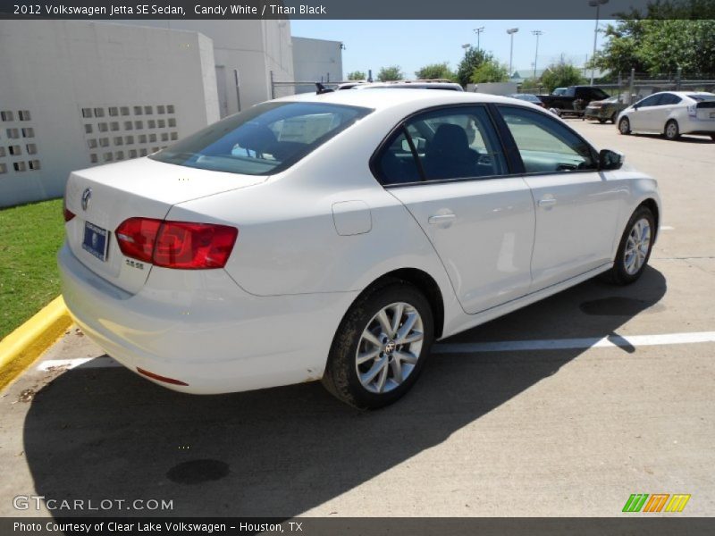 Candy White / Titan Black 2012 Volkswagen Jetta SE Sedan