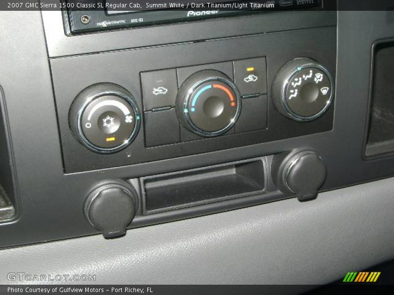 Summit White / Dark Titanium/Light Titanium 2007 GMC Sierra 1500 Classic SL Regular Cab