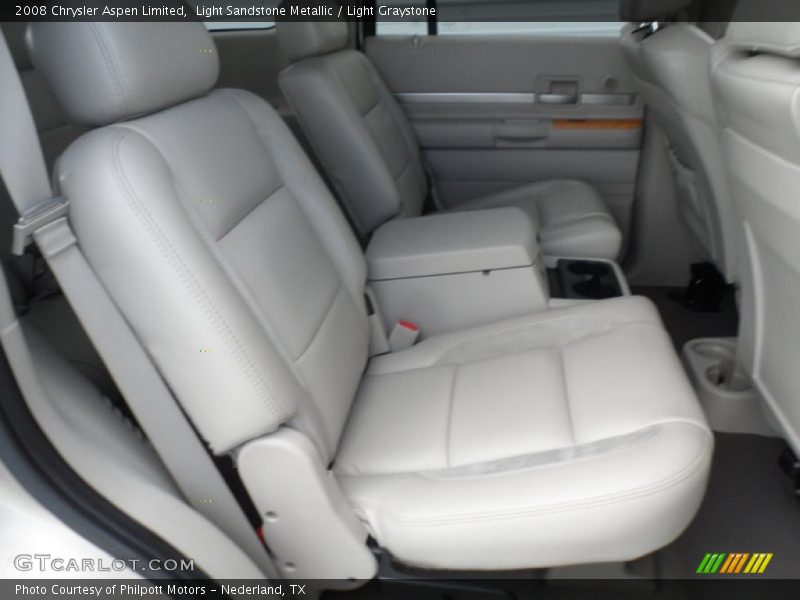 Light Sandstone Metallic / Light Graystone 2008 Chrysler Aspen Limited