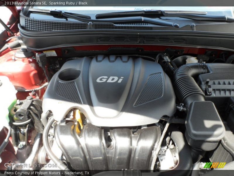 Sparkling Ruby / Black 2013 Hyundai Sonata SE