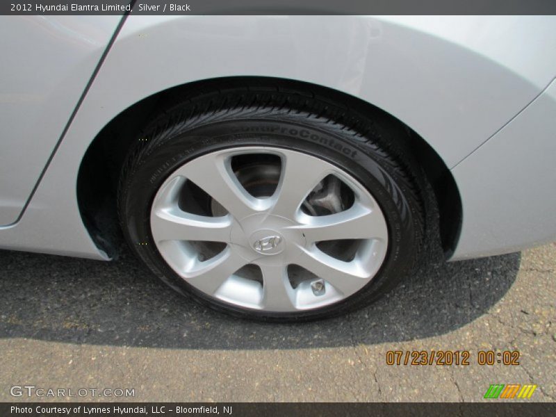 Silver / Black 2012 Hyundai Elantra Limited