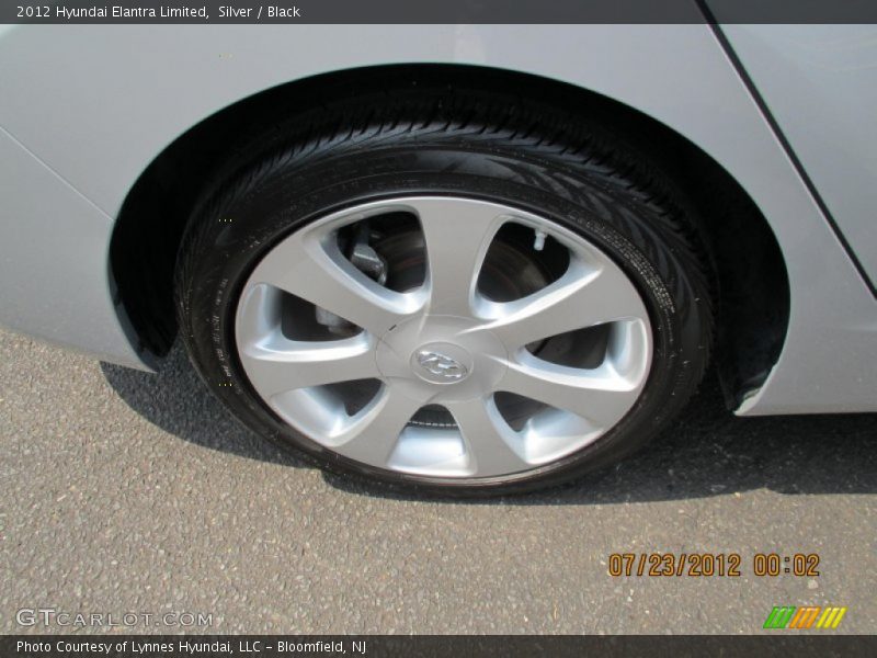 Silver / Black 2012 Hyundai Elantra Limited