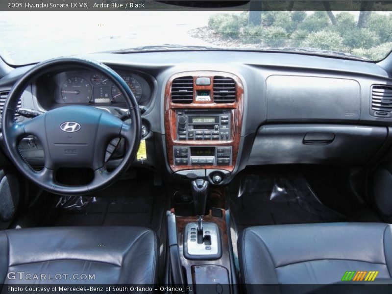 Dashboard of 2005 Sonata LX V6