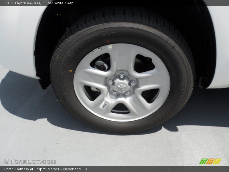 Super White / Ash 2012 Toyota RAV4 I4