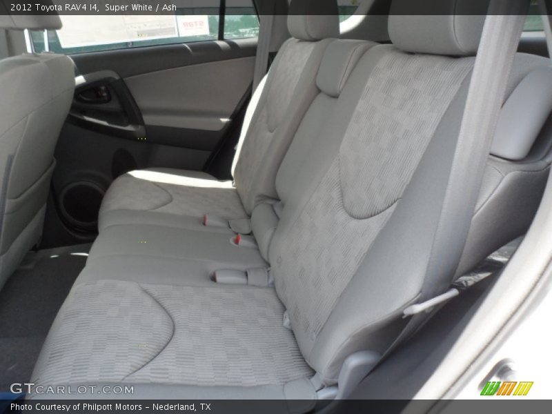 Super White / Ash 2012 Toyota RAV4 I4