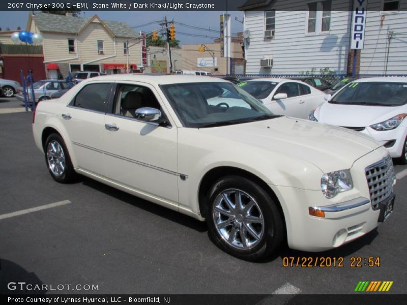 Stone White / Dark Khaki/Light Graystone 2007 Chrysler 300 C HEMI