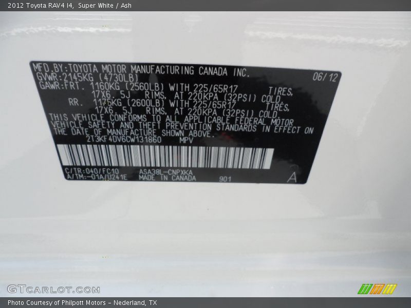 Super White / Ash 2012 Toyota RAV4 I4