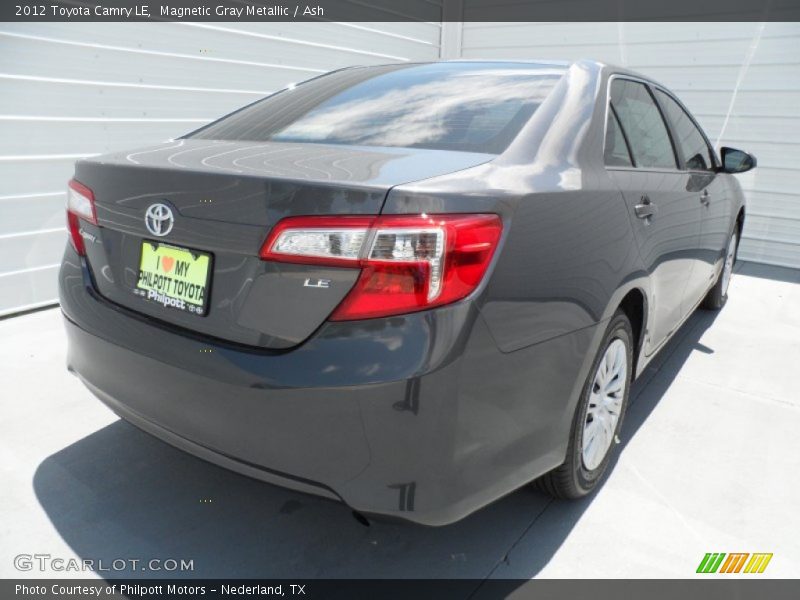 Magnetic Gray Metallic / Ash 2012 Toyota Camry LE