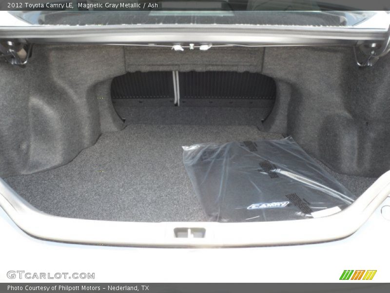 Magnetic Gray Metallic / Ash 2012 Toyota Camry LE