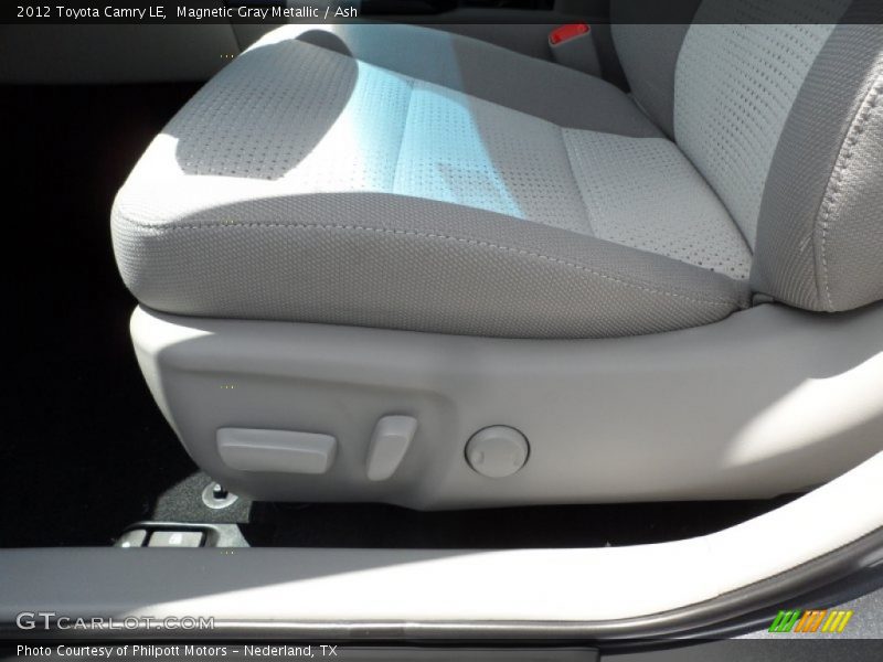 Magnetic Gray Metallic / Ash 2012 Toyota Camry LE